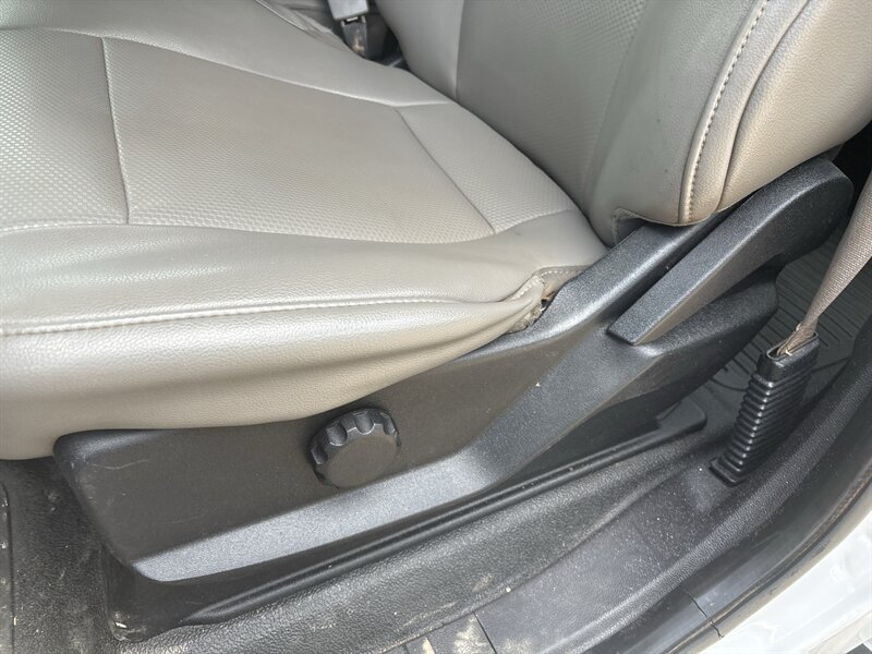 2018 Ford F-250 Super Duty XL   - Photo 10 - Topeka, KS 66608