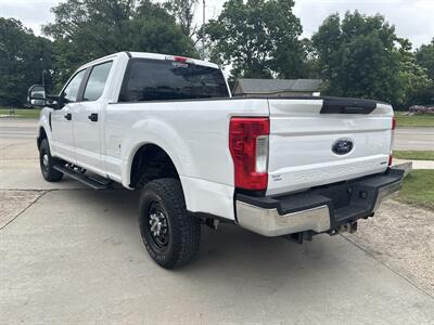 2018 Ford F-250 Super Duty XL - Photo 3 - Topeka, KS 66608