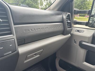 2018 Ford F-250 Super Duty XL - Photo 14 - Topeka, KS 66608
