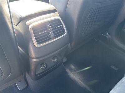 2017 Kia Sorento L   - Photo 34 - Topeka, KS 66608