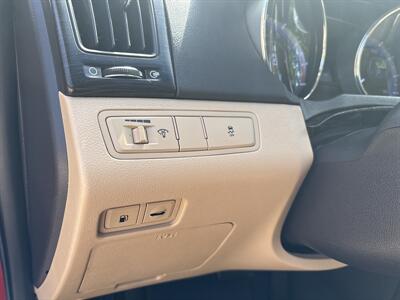 2011 Hyundai Sonata Limited   - Photo 12 - Topeka, KS 66608