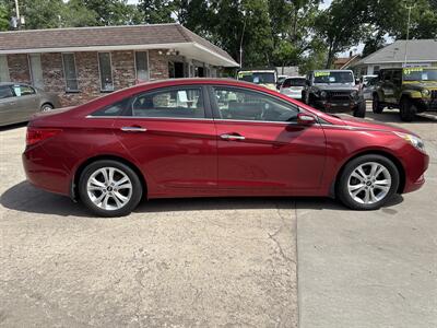 2011 Hyundai Sonata Limited   - Photo 2 - Topeka, KS 66608