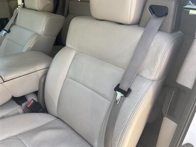 2004 Ford F-150 Lariat   - Photo 8 - Topeka, KS 66608