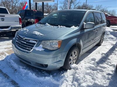 2008 Chrysler Town & Country Touring  