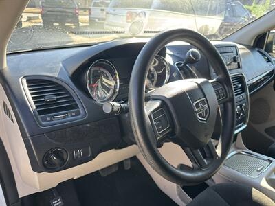 2016 Dodge Grand Caravan SXT Plus   - Photo 14 - Topeka, KS 66608