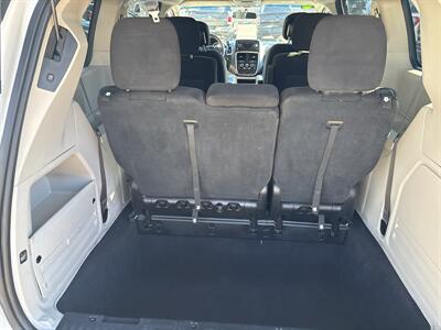2016 Dodge Grand Caravan SXT Plus   - Photo 24 - Topeka, KS 66608