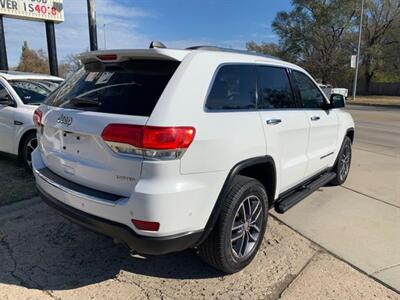 2017 Jeep Grand Cherokee Limited   - Photo 8 - Topeka, KS 66608