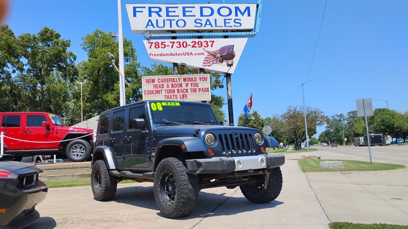 2008 Jeep Wrangler Unlimited Sahara - Photo 1 - Topeka, KS 66608