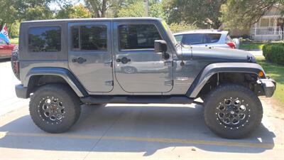 2008 Jeep Wrangler Unlimited Sahara   - Photo 2 - Topeka, KS 66608