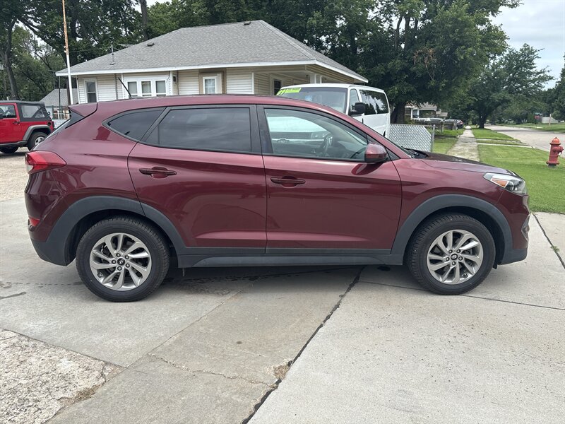 2016 Hyundai TUCSON SE   - Photo 7 - Topeka, KS 66608
