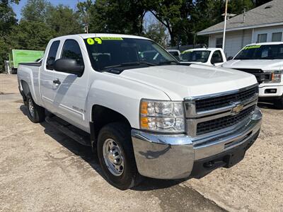 2009 Chevrolet Silverado 2500 HD LT   - Photo 4 - Topeka, KS 66608