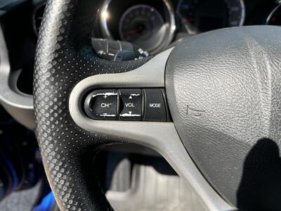 2013 Honda Fit Sport   - Photo 18 - Topeka, KS 66608