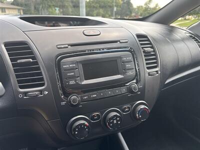 2018 Kia Forte LX - Photo 12 - Topeka, KS 66608