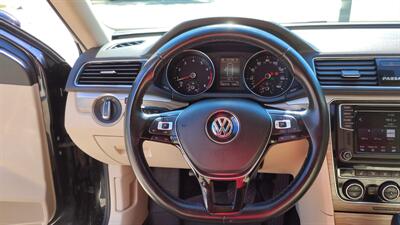 2018 Volkswagen Passat 2.0T SE - Photo 13 - Topeka, KS 66608