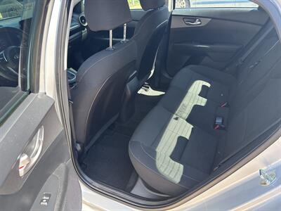 2020 Kia Forte FE   - Photo 28 - Topeka, KS 66608