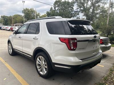 2018 Ford Explorer Limited   - Photo 3 - Topeka, KS 66608