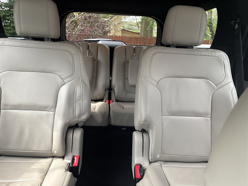 2018 Ford Explorer Limited   - Photo 22 - Topeka, KS 66608