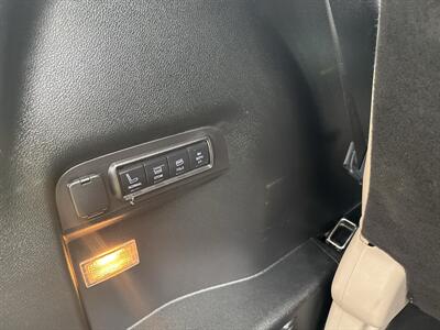 2018 Ford Explorer Limited   - Photo 26 - Topeka, KS 66608