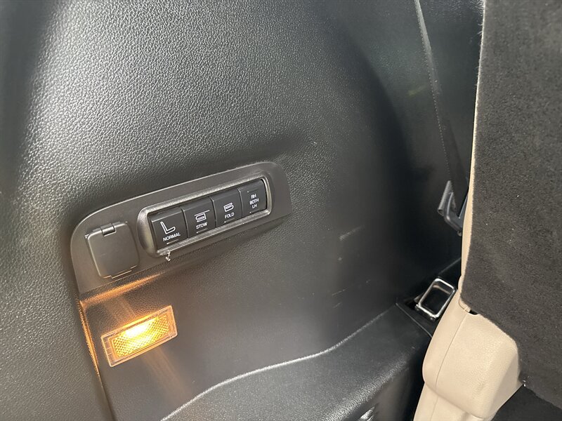 2018 Ford Explorer Limited   - Photo 26 - Topeka, KS 66608
