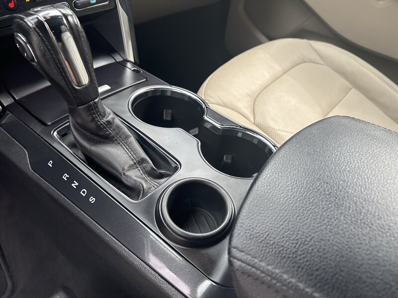 2018 Ford Explorer Limited   - Photo 20 - Topeka, KS 66608