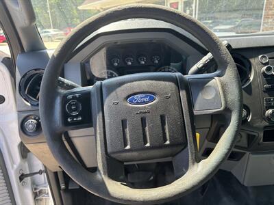 2016 Ford F-250 XL   - Photo 13 - Topeka, KS 66608