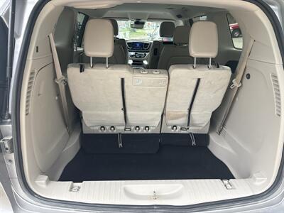 2017 Chrysler Pacifica Touring-L Plus   - Photo 26 - Topeka, KS 66608