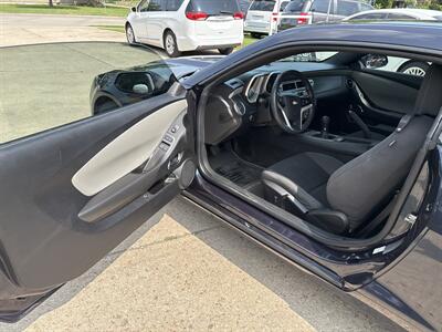 2013 Chevrolet Camaro LS   - Photo 12 - Topeka, KS 66608