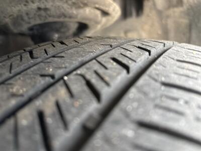 2022 Toyota Camry Hybrid LE - Photo 10 - Topeka, KS 66608