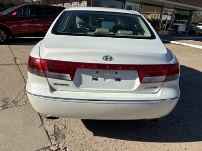 2006 Hyundai Azera Limited   - Photo 7 - Topeka, KS 66608