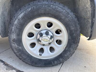 2011 Chevrolet Silverado 1500 Work Truck   - Photo 6 - Topeka, KS 66608