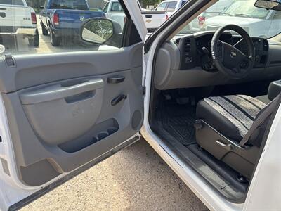 2011 Chevrolet Silverado 1500 Work Truck   - Photo 8 - Topeka, KS 66608
