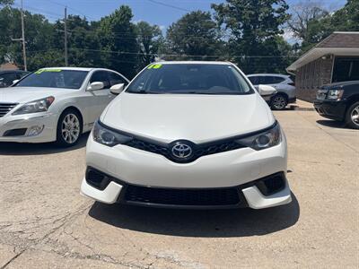 2018 Toyota Corolla iM   - Photo 3 - Topeka, KS 66608