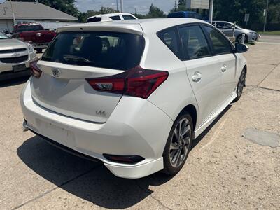 2018 Toyota Corolla iM   - Photo 8 - Topeka, KS 66608