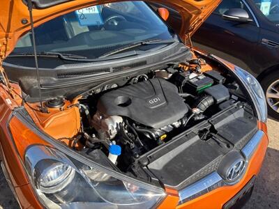 2012 Hyundai VELOSTER   - Photo 3 - Topeka, KS 66608