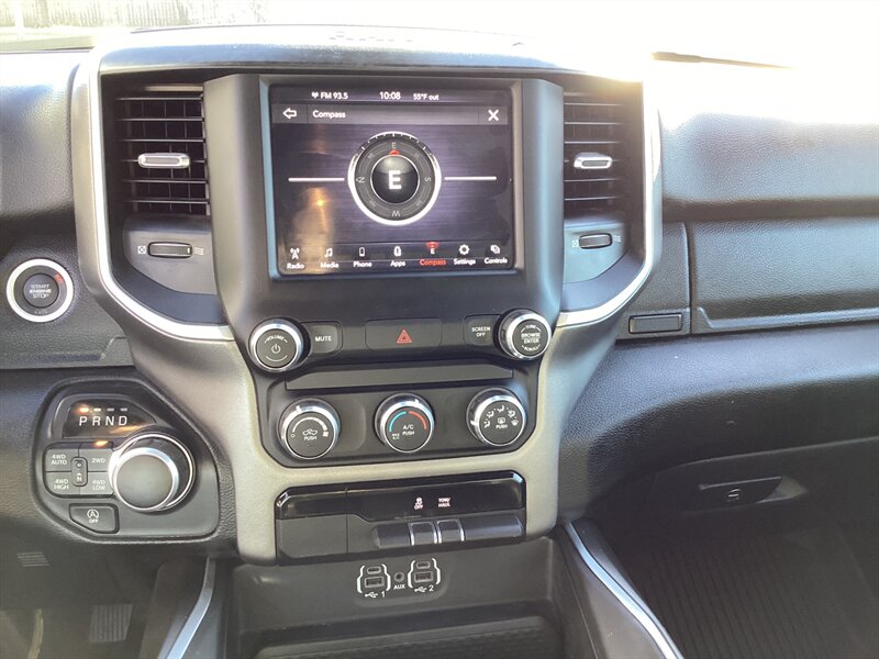 2021 Ram 1500 Big Horn photo 3