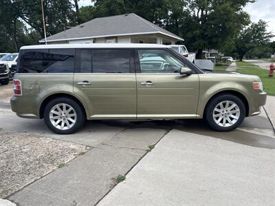 2012 Ford Flex SEL - Photo 6 - Topeka, KS 66608