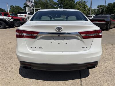 2014 Toyota Avalon XLE - Photo 3 - Topeka, KS 66608