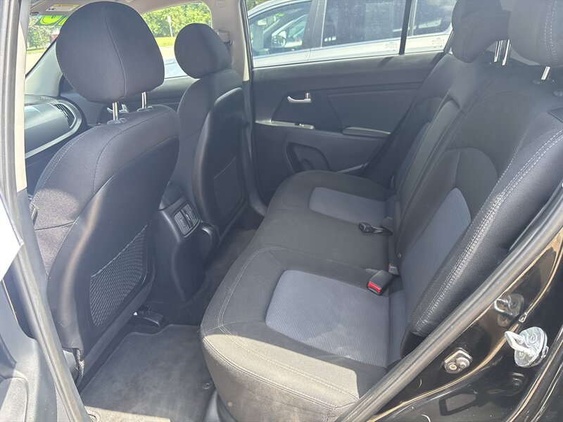 2016 Kia Sportage LX   - Photo 14 - Topeka, KS 66608