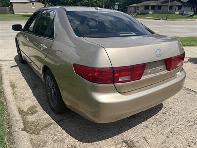 2005 Honda Accord EX w/Leather   - Photo 3 - Topeka, KS 66608