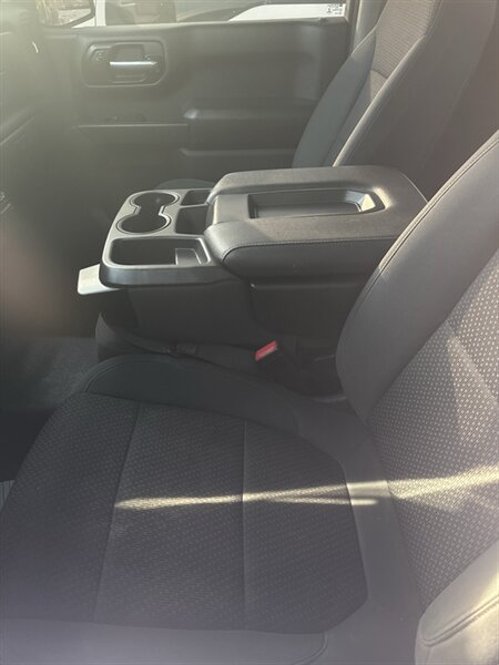 2021 Chevrolet Silverado 1500 Work Truck photo 4