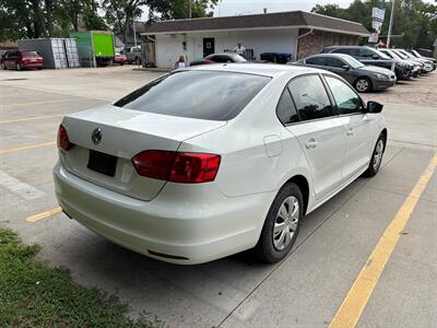 2013 Volkswagen Jetta S   - Photo 3 - Topeka, KS 66608