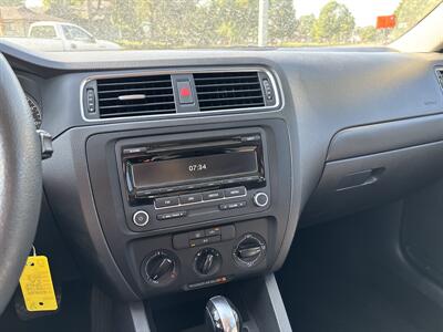2013 Volkswagen Jetta S   - Photo 14 - Topeka, KS 66608