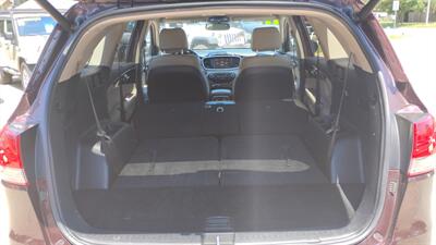 2017 Kia Sorento EX Plus V6   - Photo 18 - Topeka, KS 66608