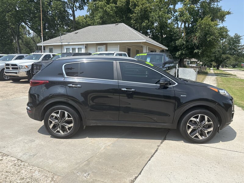 2020 Kia Sportage EX   - Photo 4 - Topeka, KS 66608