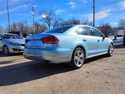 2012 Volkswagen Passat V6 SEL Premium   - Photo 5 - Topeka, KS 66608