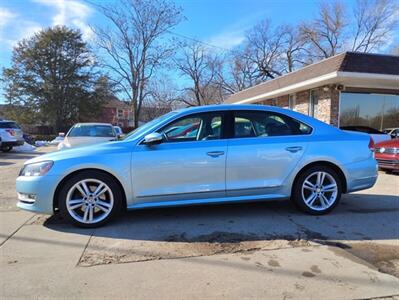 2012 Volkswagen Passat V6 SEL Premium   - Photo 8 - Topeka, KS 66608