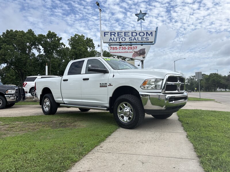2016 RAM 2500 Tradesman 4X4 Crew Cab SWB's photo