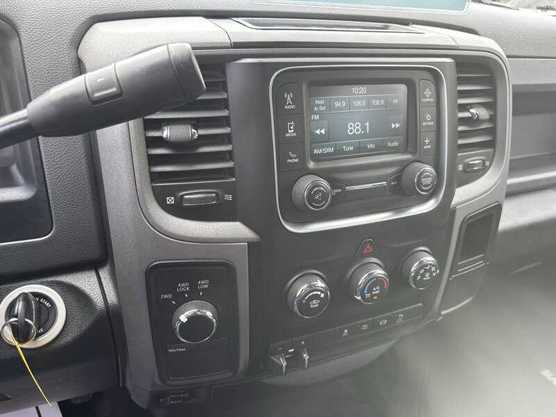 2016 RAM Ram 2500 Tradesman - Photo 17 - Topeka, KS 66608