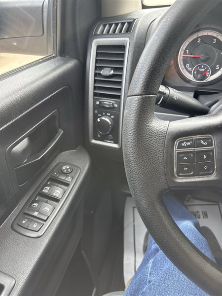 2016 RAM Ram 2500 Tradesman - Photo 15 - Topeka, KS 66608