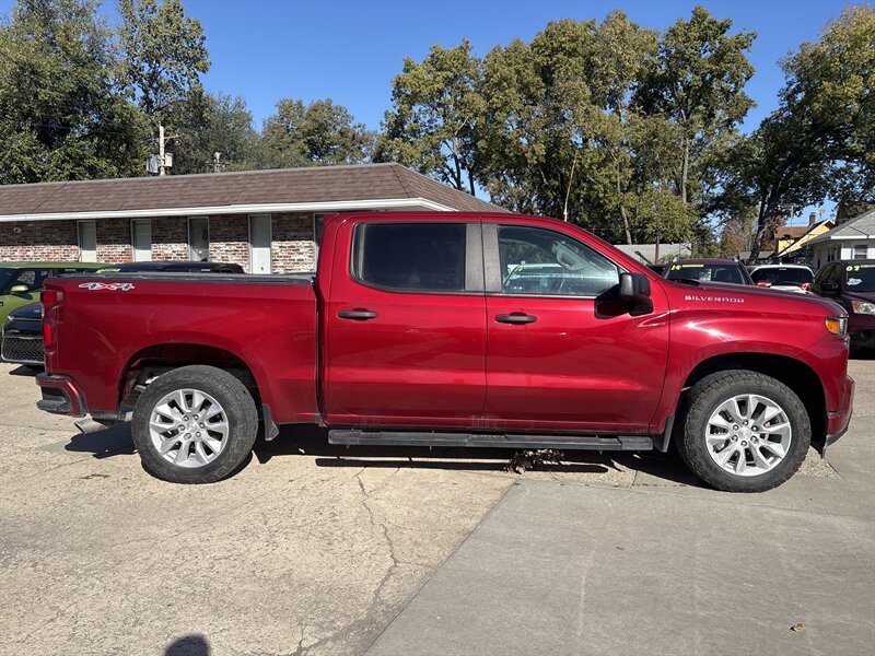 2021 Chevrolet Silverado 1500 Custom  